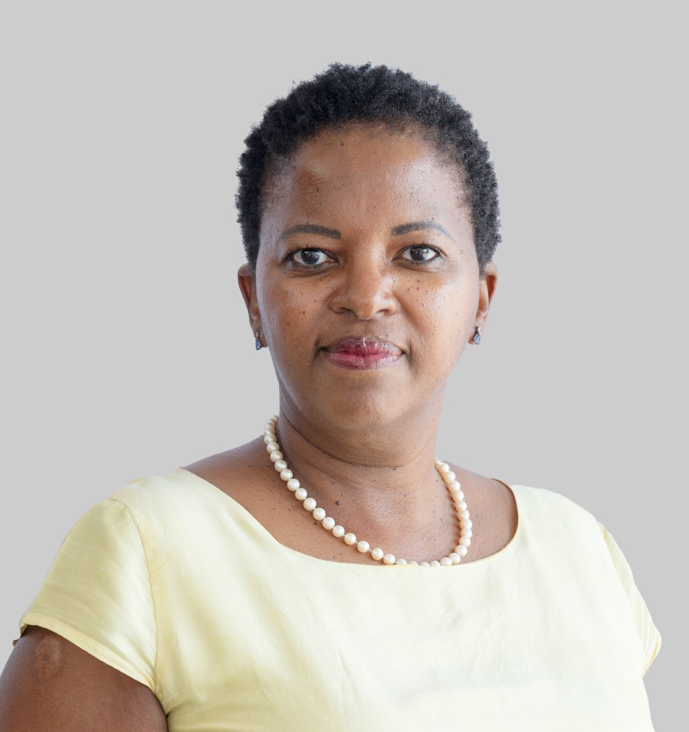 Zola Tshefu